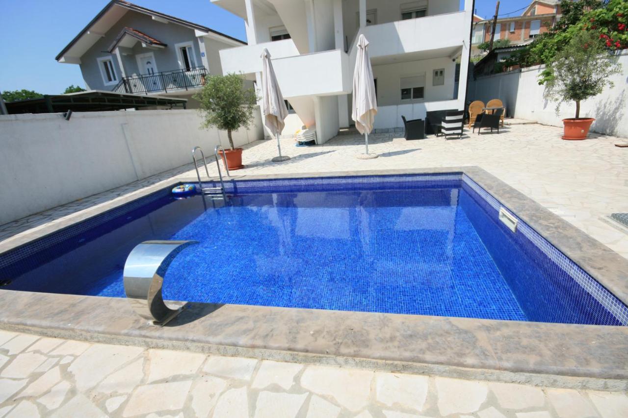 Apartmani Srdanovic Tivat Exterior foto