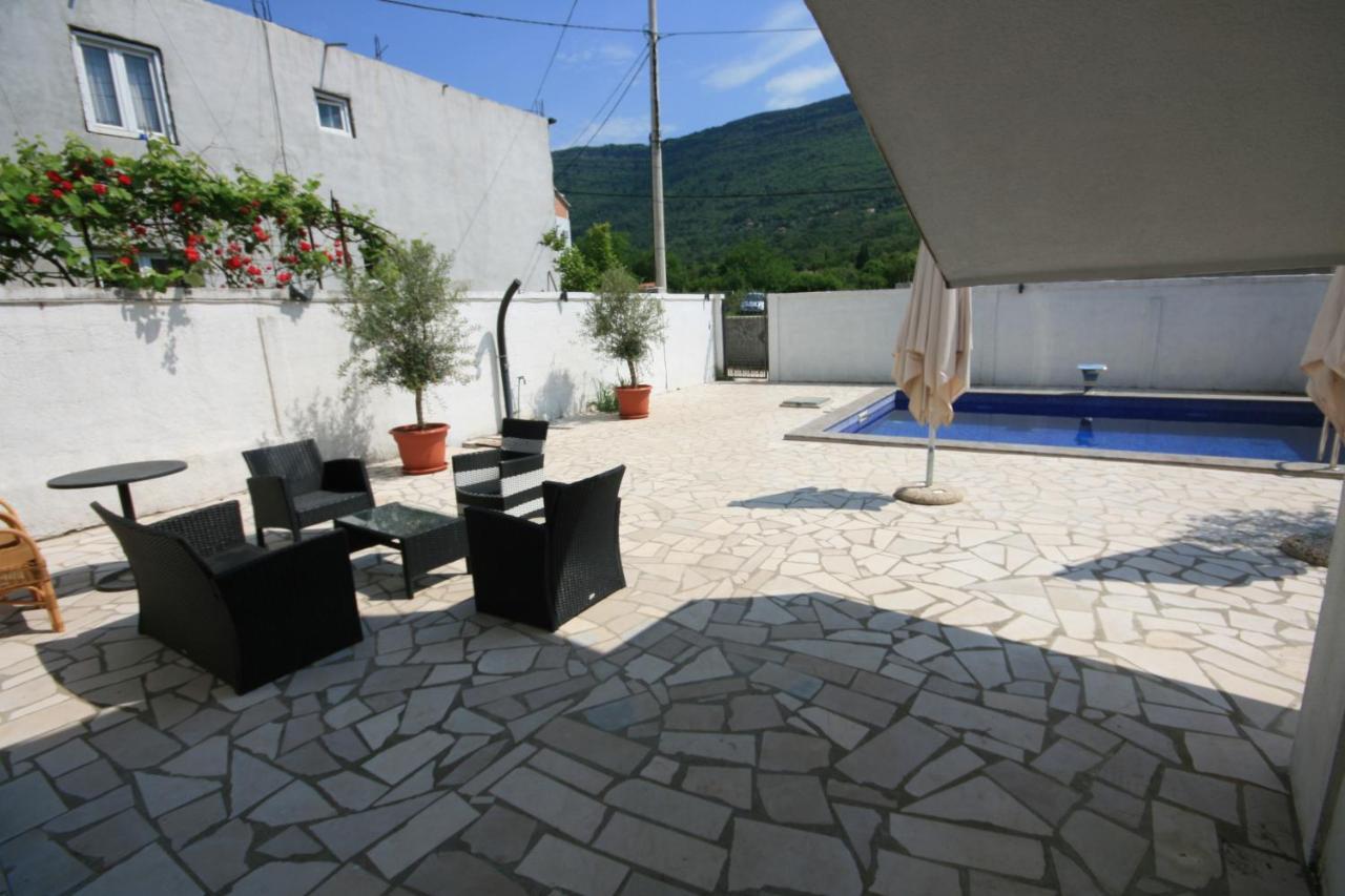 Apartmani Srdanovic Tivat Exterior foto