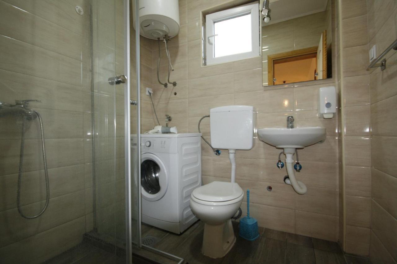 Apartmani Srdanovic Tivat Exterior foto