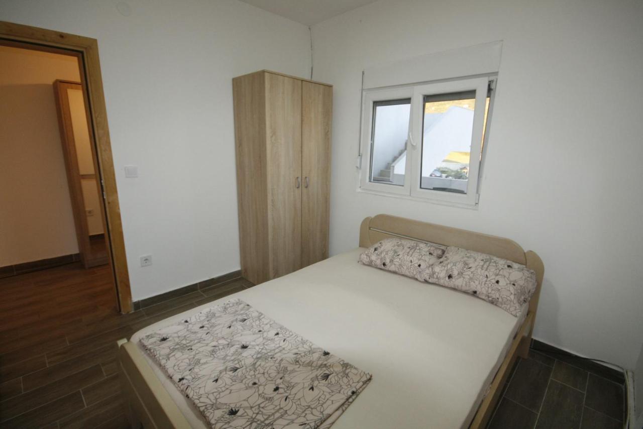 Apartmani Srdanovic Tivat Exterior foto